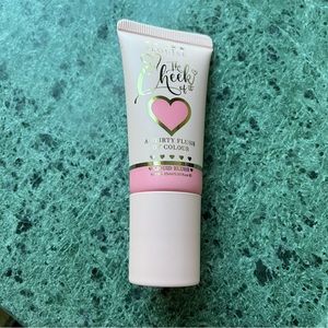 P Louise the cheek of it 💕 Pink Party